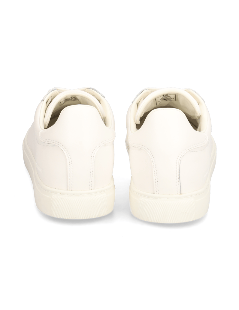 Armani-Exchange-Sneaker