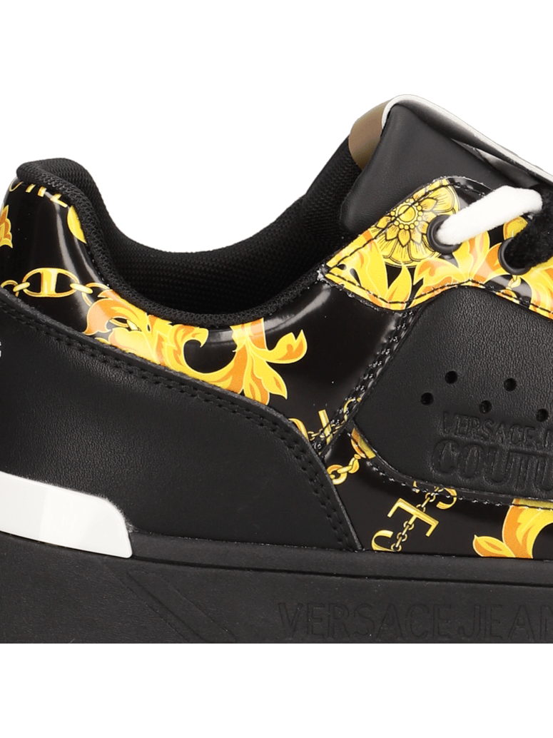 Versace-Jeans-Coutur-FONDO-STARLIGHT-DIS