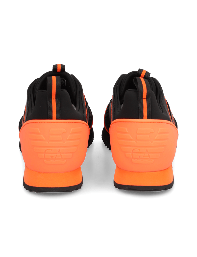 EA7-Emporio-Armani-Sneaker