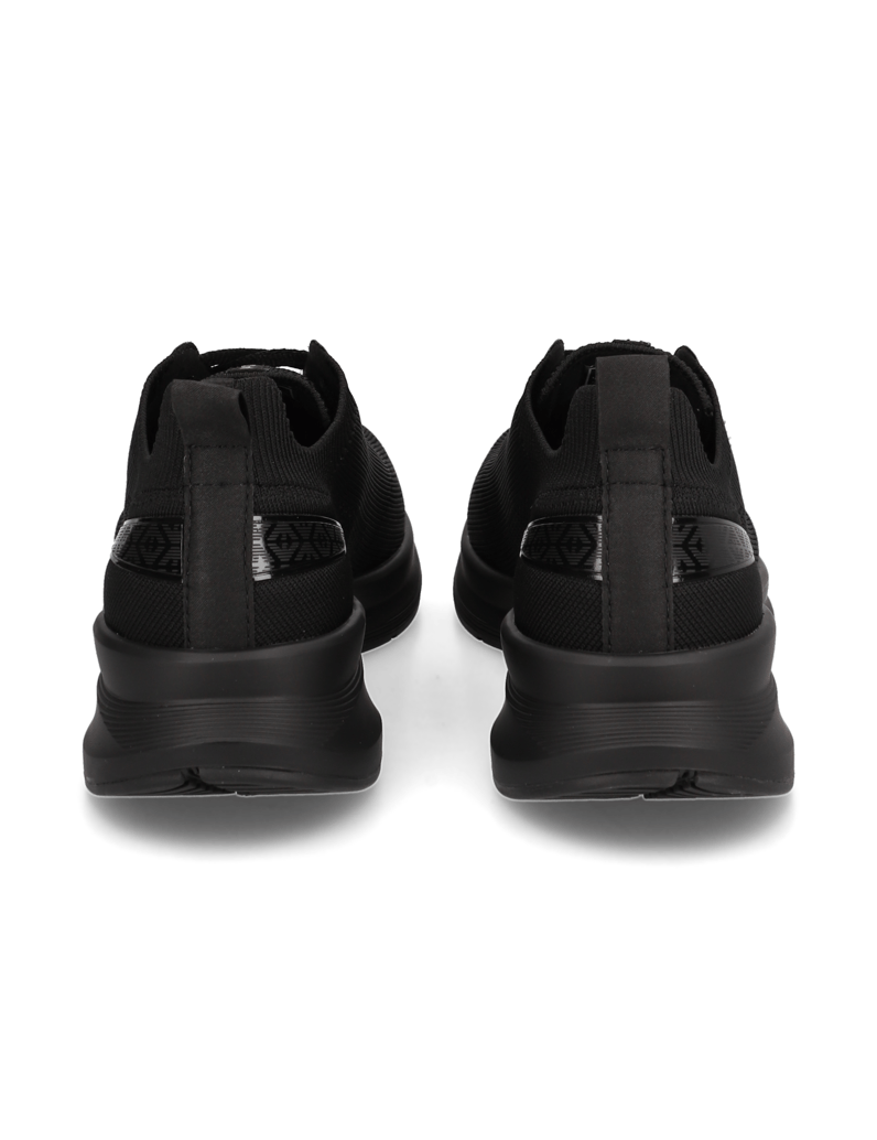 EA7-Emporio-Armani-Sneaker