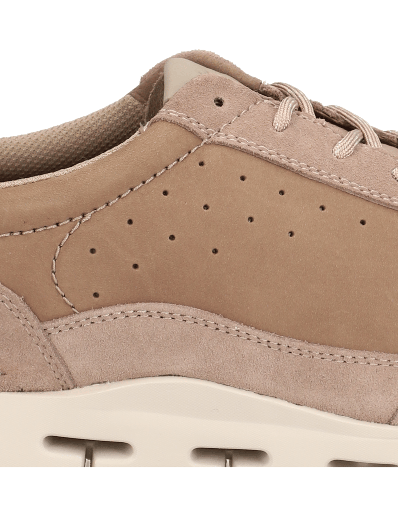 Clarks-Nature-X-One-beige