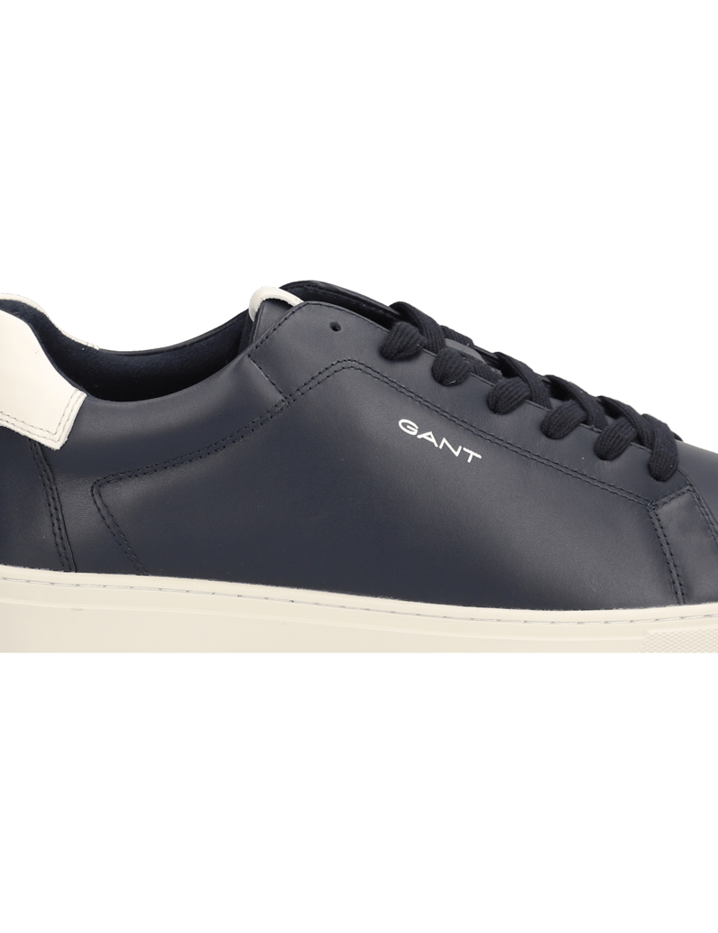 GANT-Mc-Julien-bílá