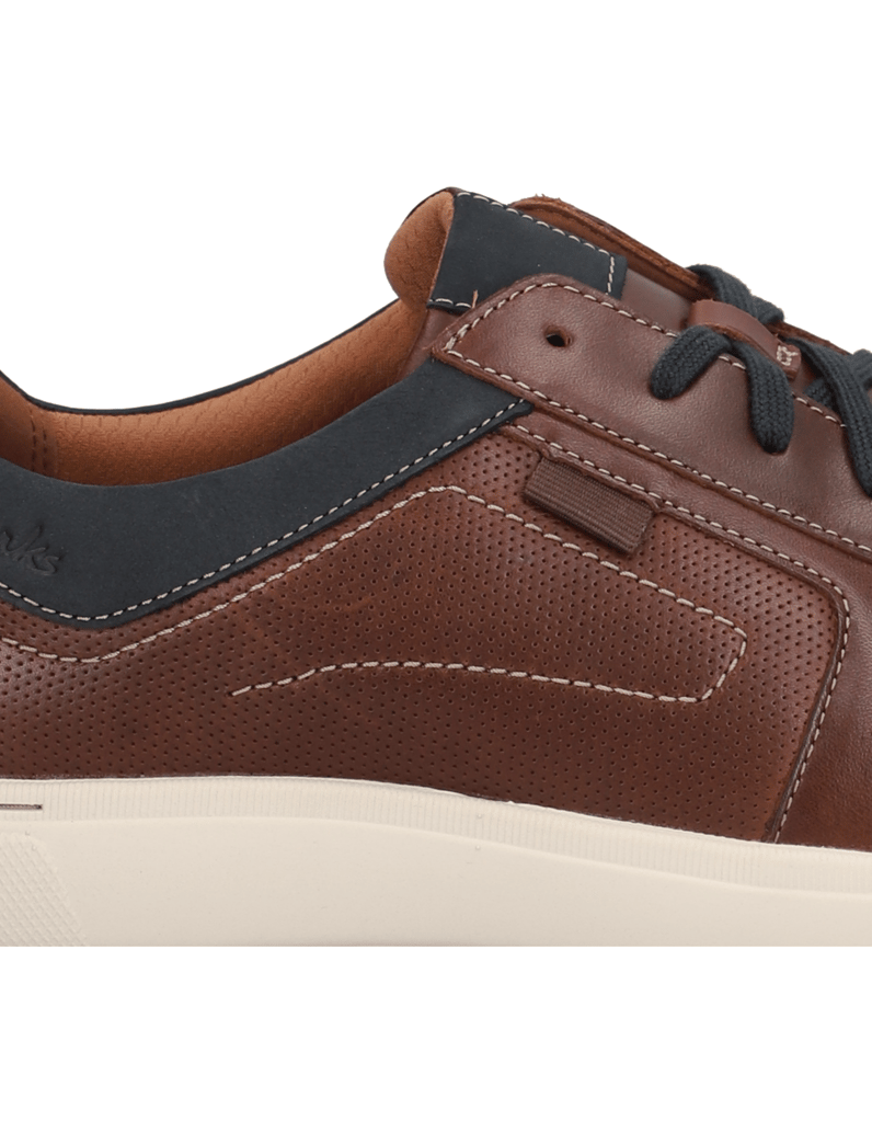 Clarks-Mapstone-Lace-braun