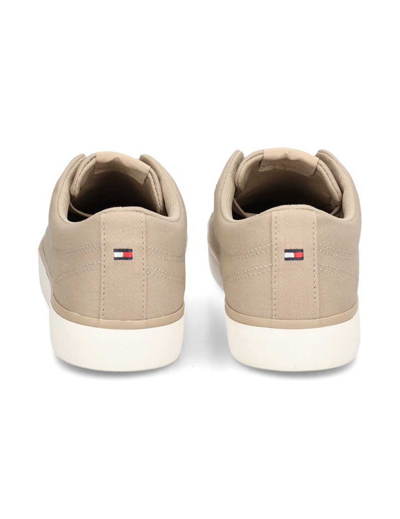 Tommy-Hilfiger-TH-HI-VULC-LOW-CORECANVAS-čierna