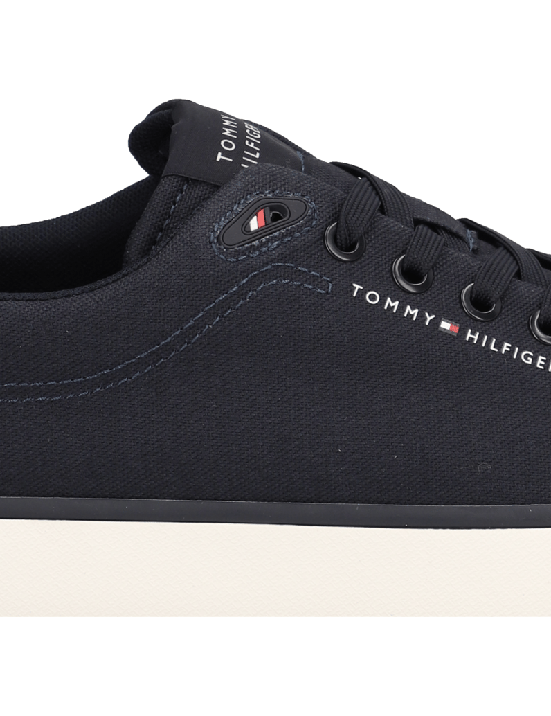 Tommy-Hilfiger-tenisky-čierna