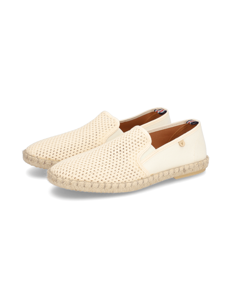Verbenas-Tom-Pacific-beige