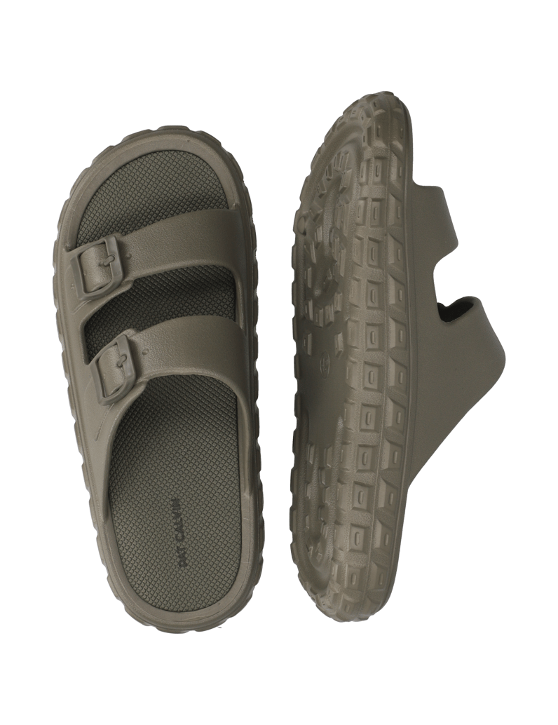 Pat-Calvin-pantofle-černá