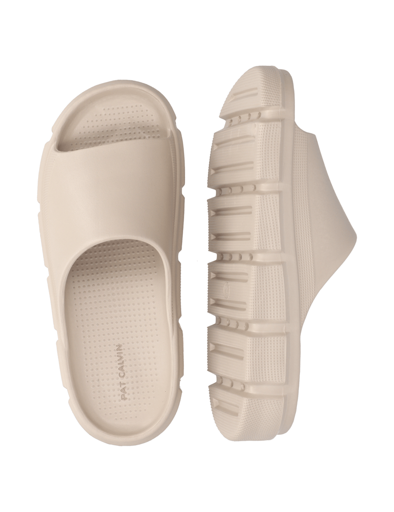 Pat-Calvin-pantofle-černá