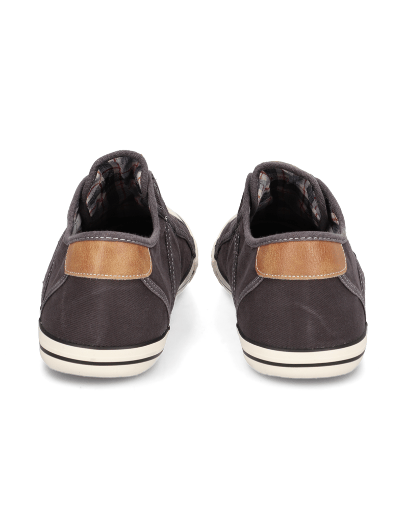 Mustang-textil-športová-nazúvacia-obuv-čierna