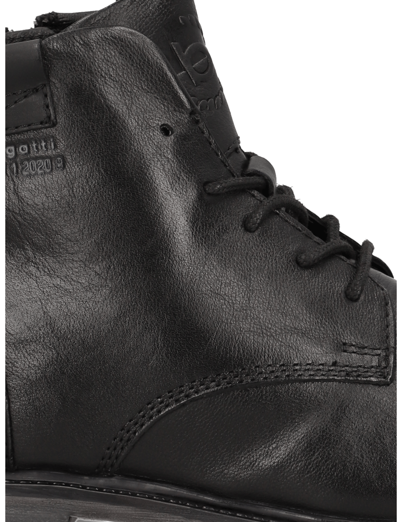 BUGATTI-snurovacie-čižmičky-čierna