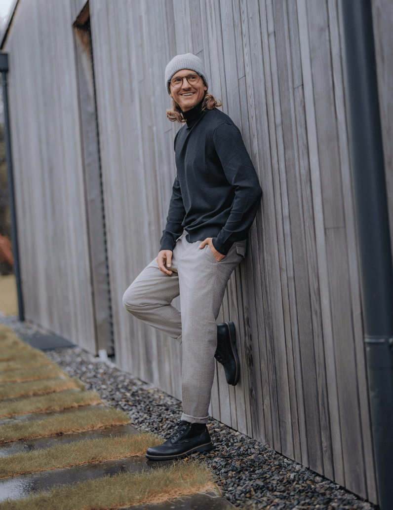 Master-Class-nubuk-kotníčkové-boty-černá