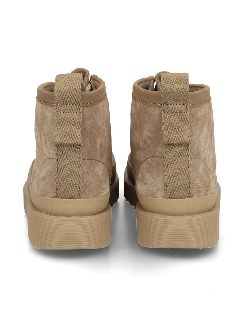 Clarks-WallabeeFTR2Hi-beige
