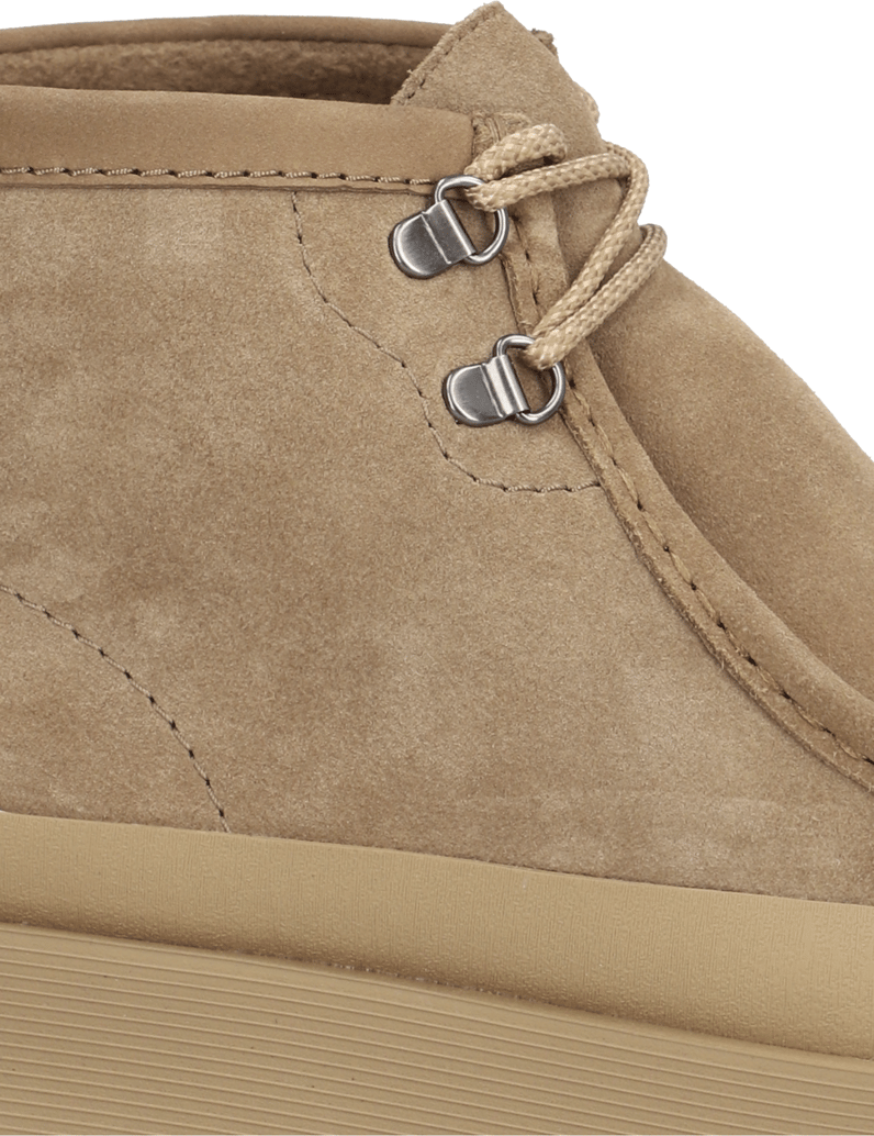 Clarks-WallabeeFTR2Hi-beige