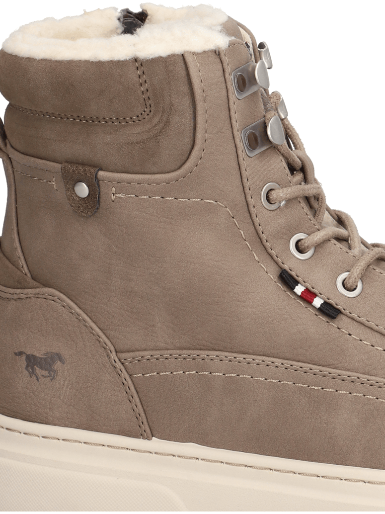 Mustang-Sneaker-Mid-Cut-šedá