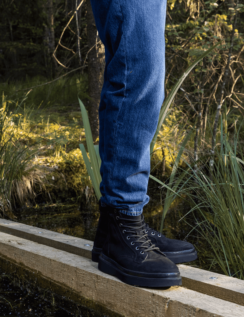 Pat-Calvin-Nubukleder-Boot-schwarz