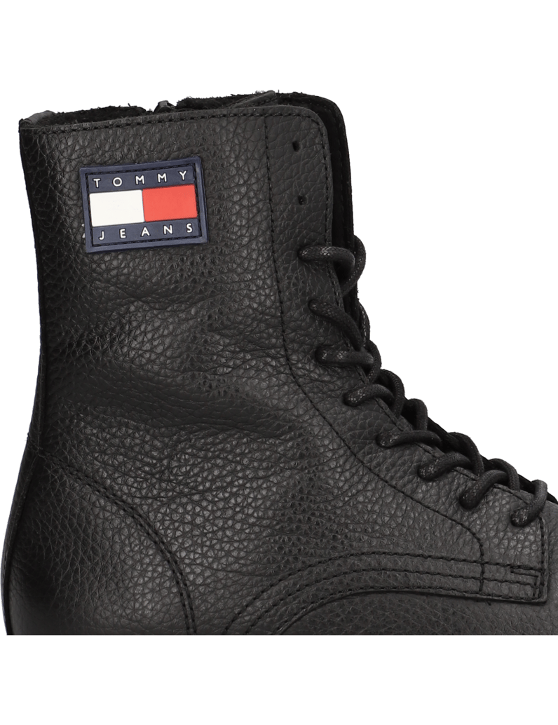Tommy-Hilfiger-TJM-LACE-UP-MID-BOOT-TUMBLED-WL-schwarz