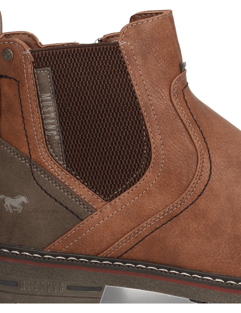 Mustang-imitácia-kože-chelsea-boots-koňaková