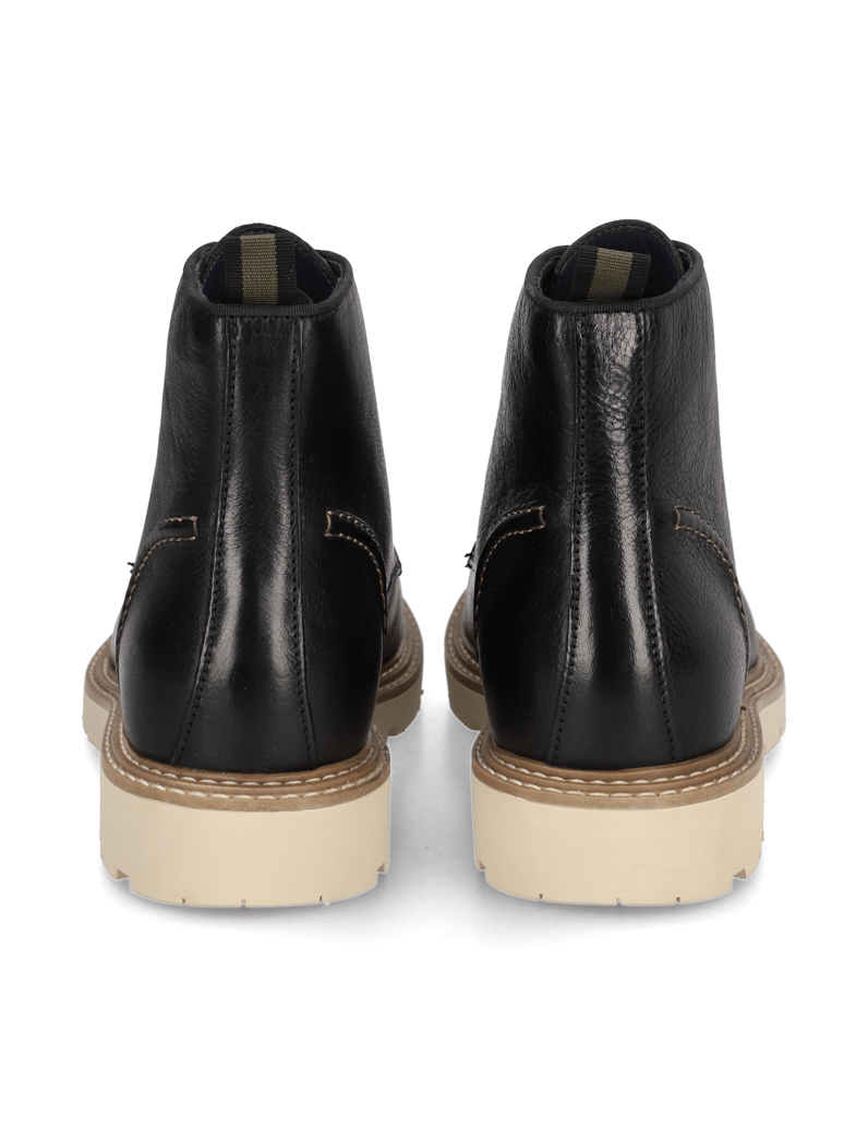 Pat-Calvin-gladko-usnje-gležnjarji-črna