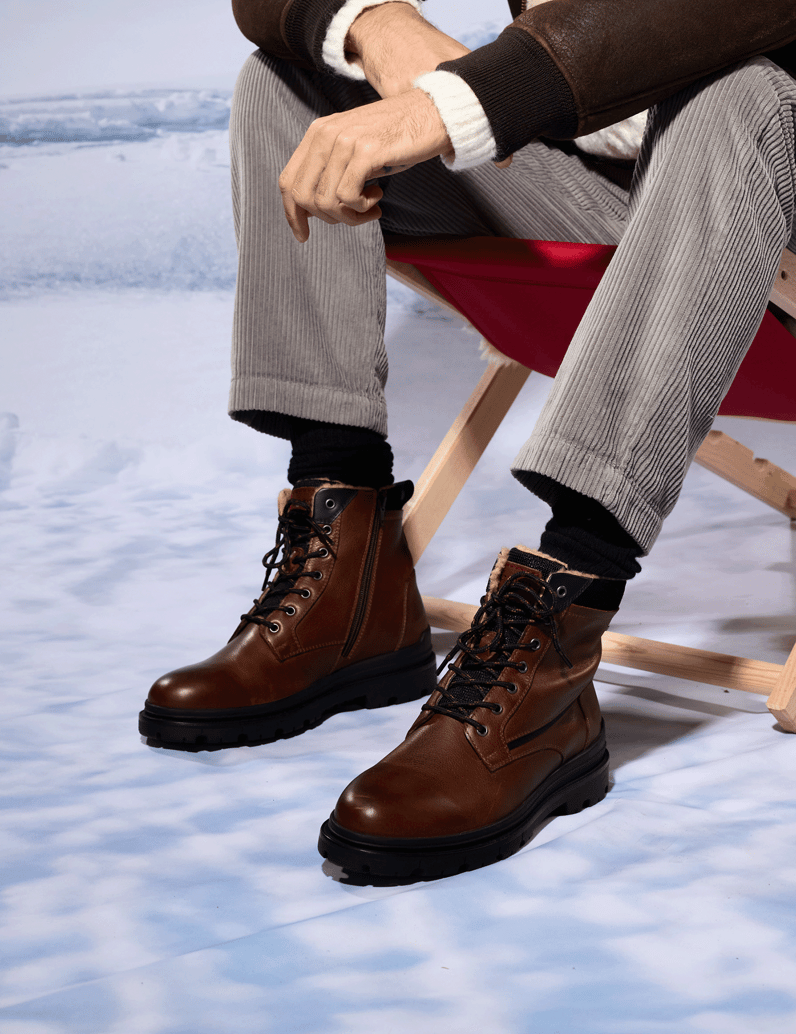 Pat-Calvin-hladká-koža-členková-obuv-čierna