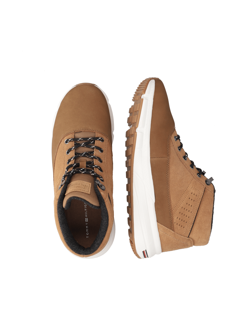 Tommy-Hilfiger-členková-obuv-béžová