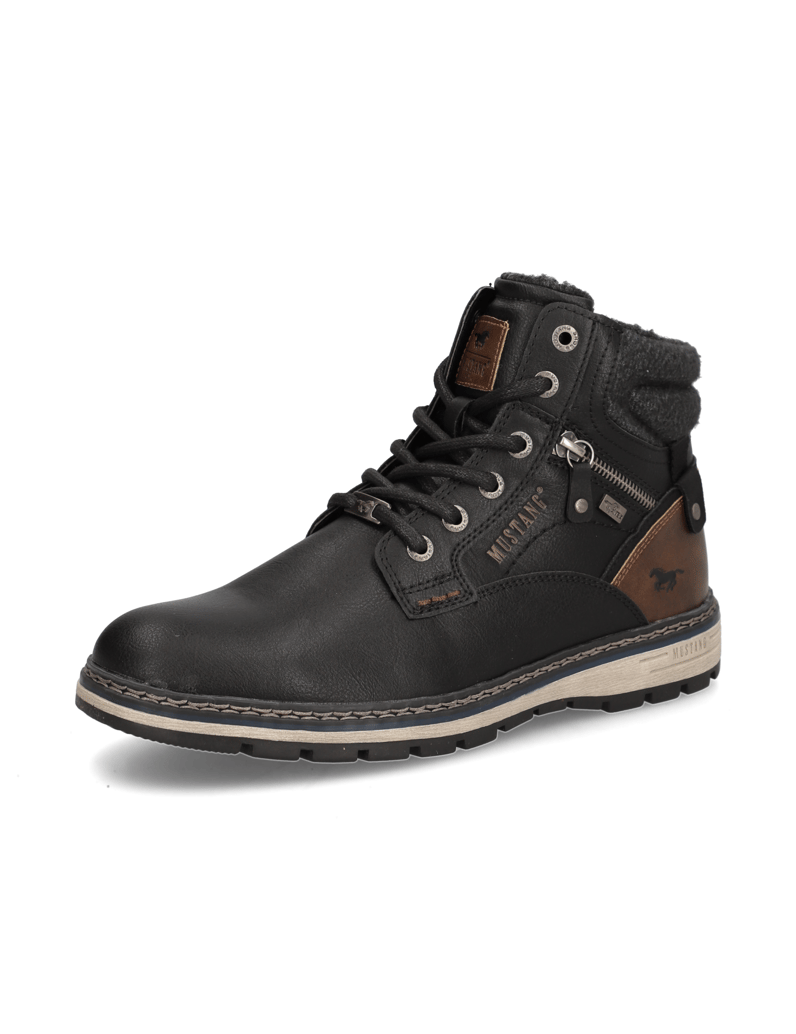 Mustang-členková-obuv-čierna