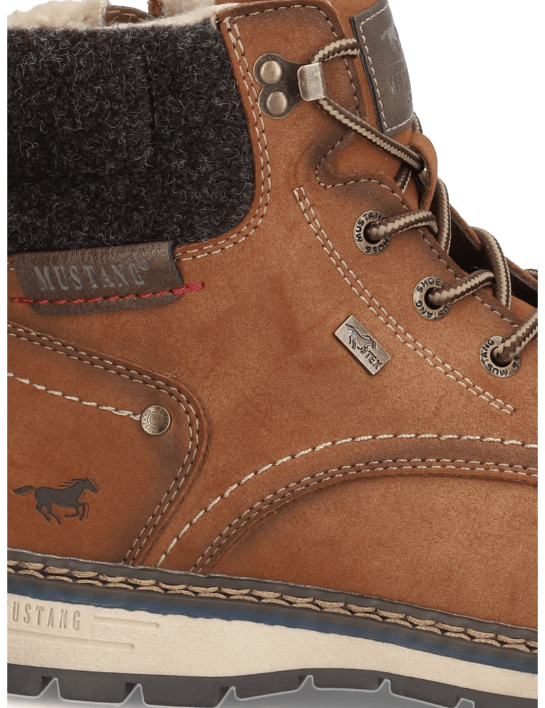 Mustang-členková-obuv-koňaková