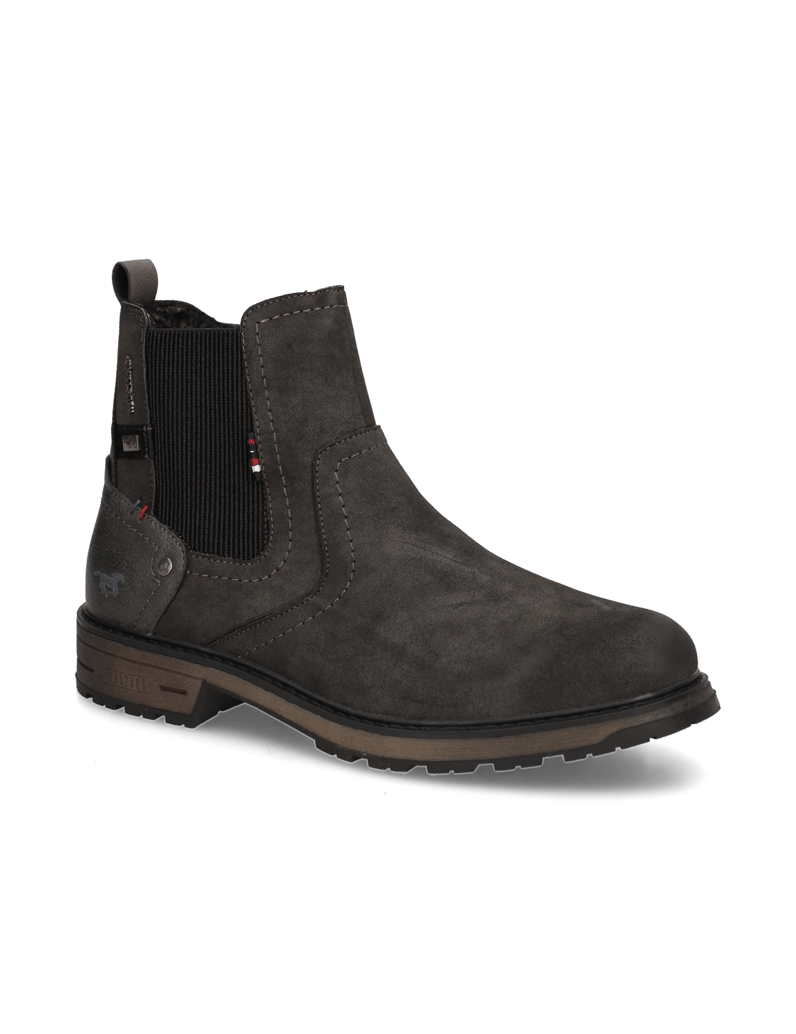 Mustang-chelsea-boots-čierna