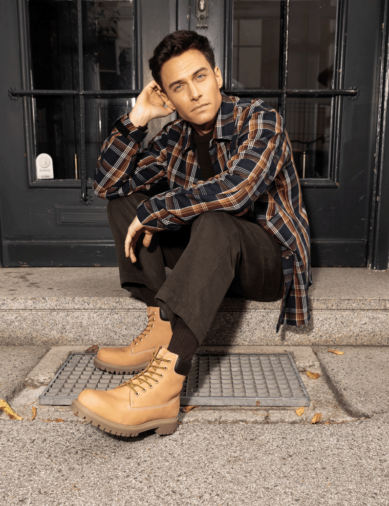 Pat-Calvin-gležnjarji-rumena