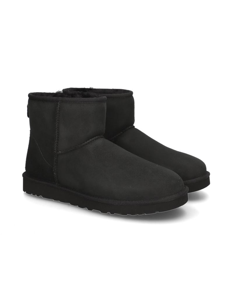 UGG-CLASSIC-MINI-černá