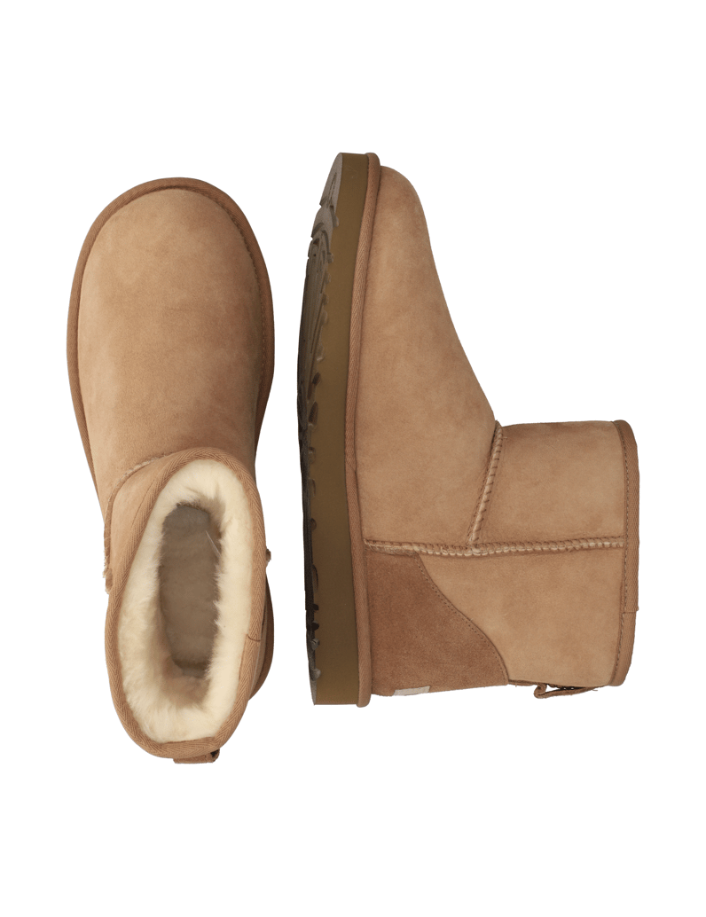 UGG-CLASSIC-MINI-černá