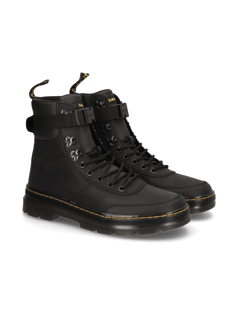 Dr.Martens-Combs-Tech-Leather-schwarz