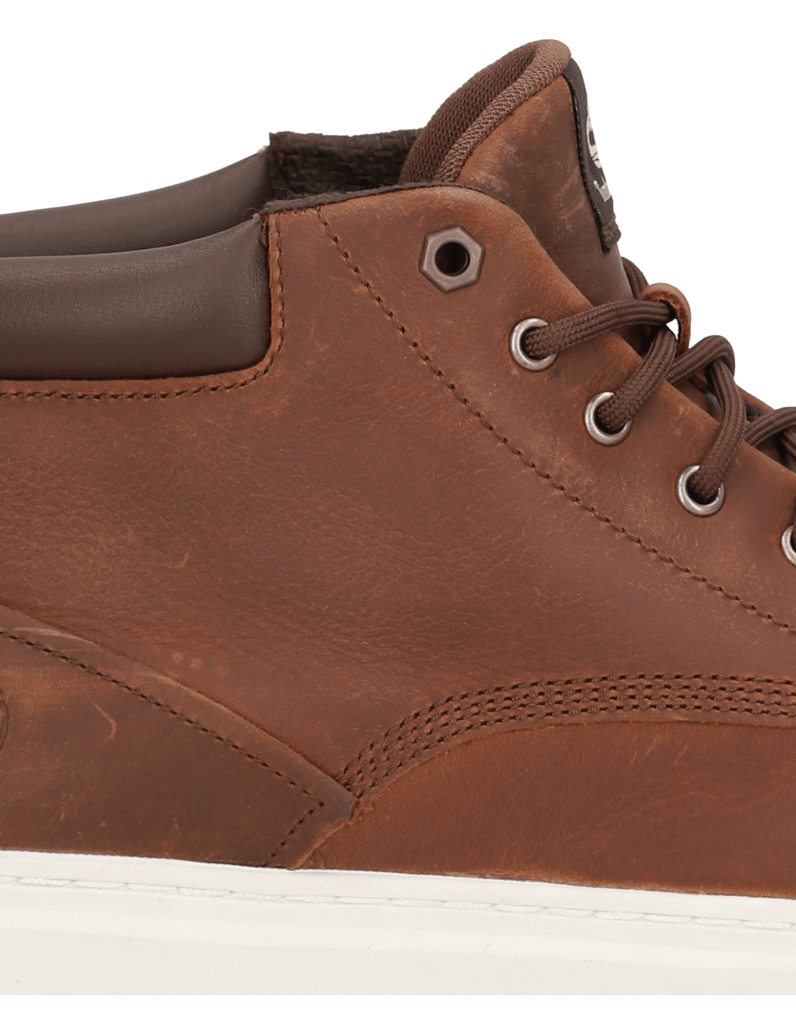 Timberland-Maple-Grove-Leather-Chukka-braun