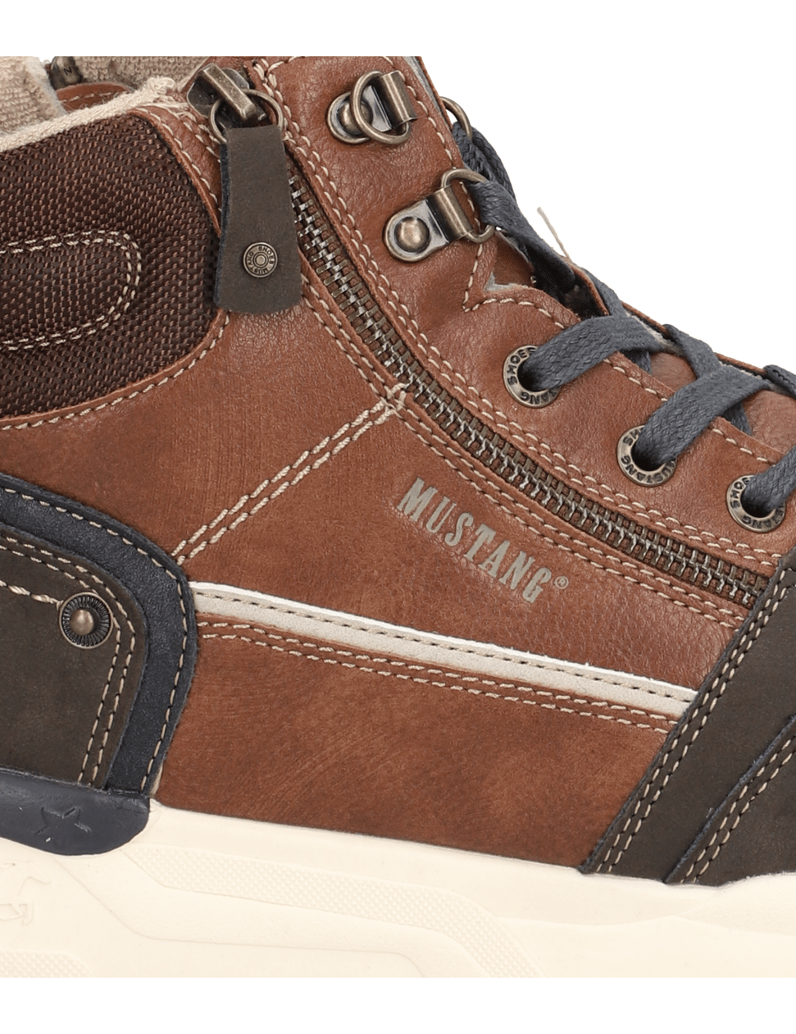 Mustang-členková-obuv-koňaková