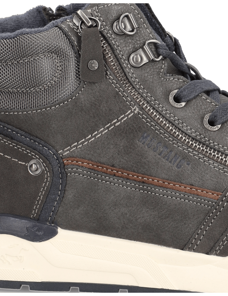 Mustang-členková-obuv-koňaková