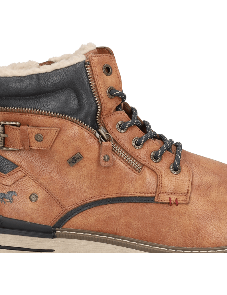 Mustang-kotníčkové-boty-koňaková