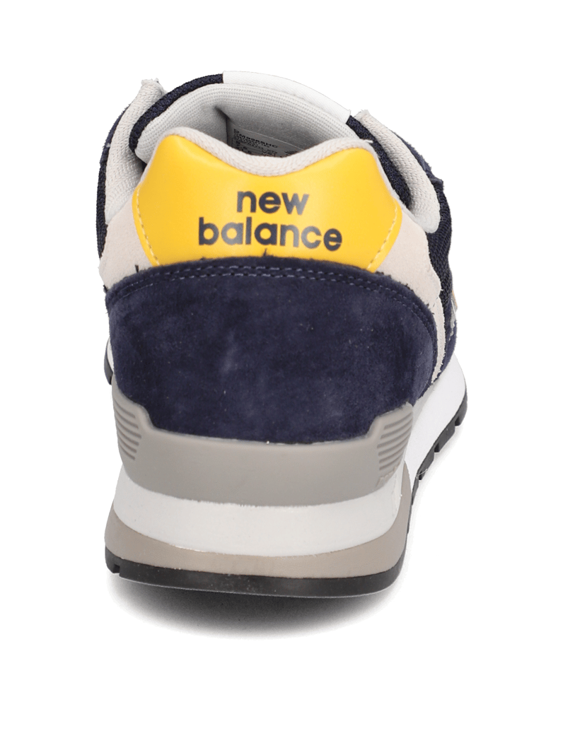 New-Balance-CM996