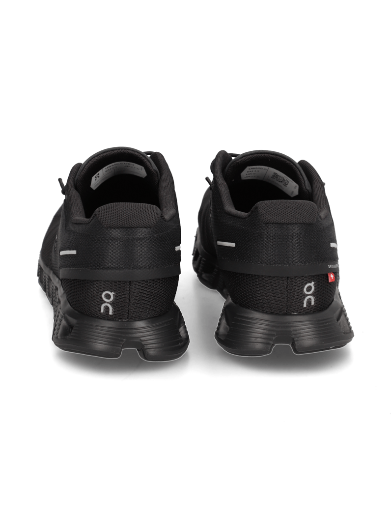 On-Cloud-5-čierna
