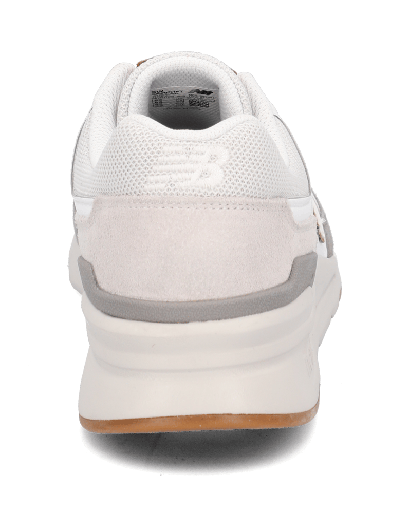 New-Balance-CM997H