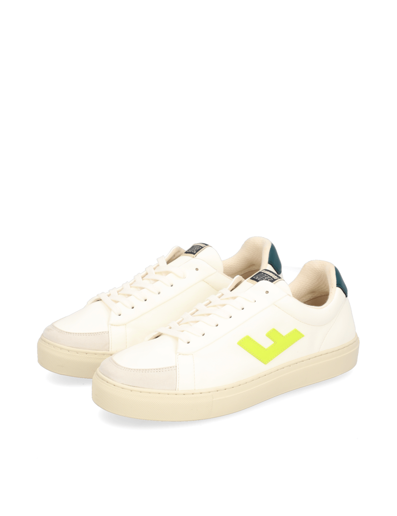 Flamingos‘-Life-Off-White-Deep-Pistachio-Grey