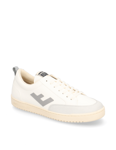 

White Ice Cream, Biela