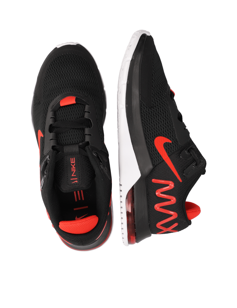 Nike-Air-Max-Alpha-Trainer-4