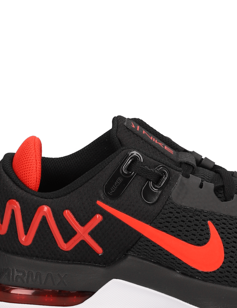 Nike-Air-Max-Alpha-Trainer-4
