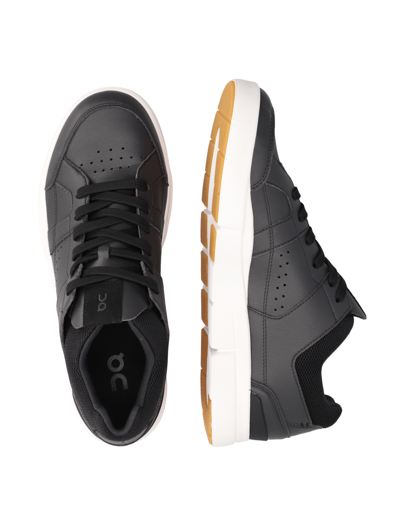 On-The-Roger-Clubhouse-weiss