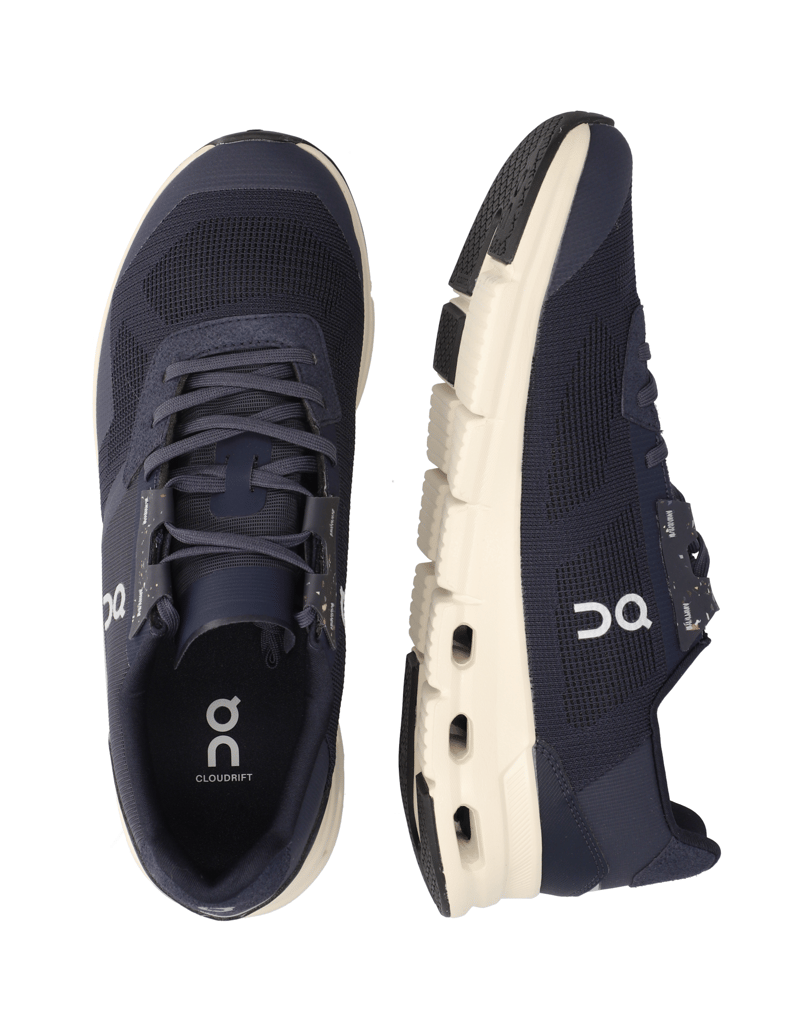 On-Cloudrift-schwarz