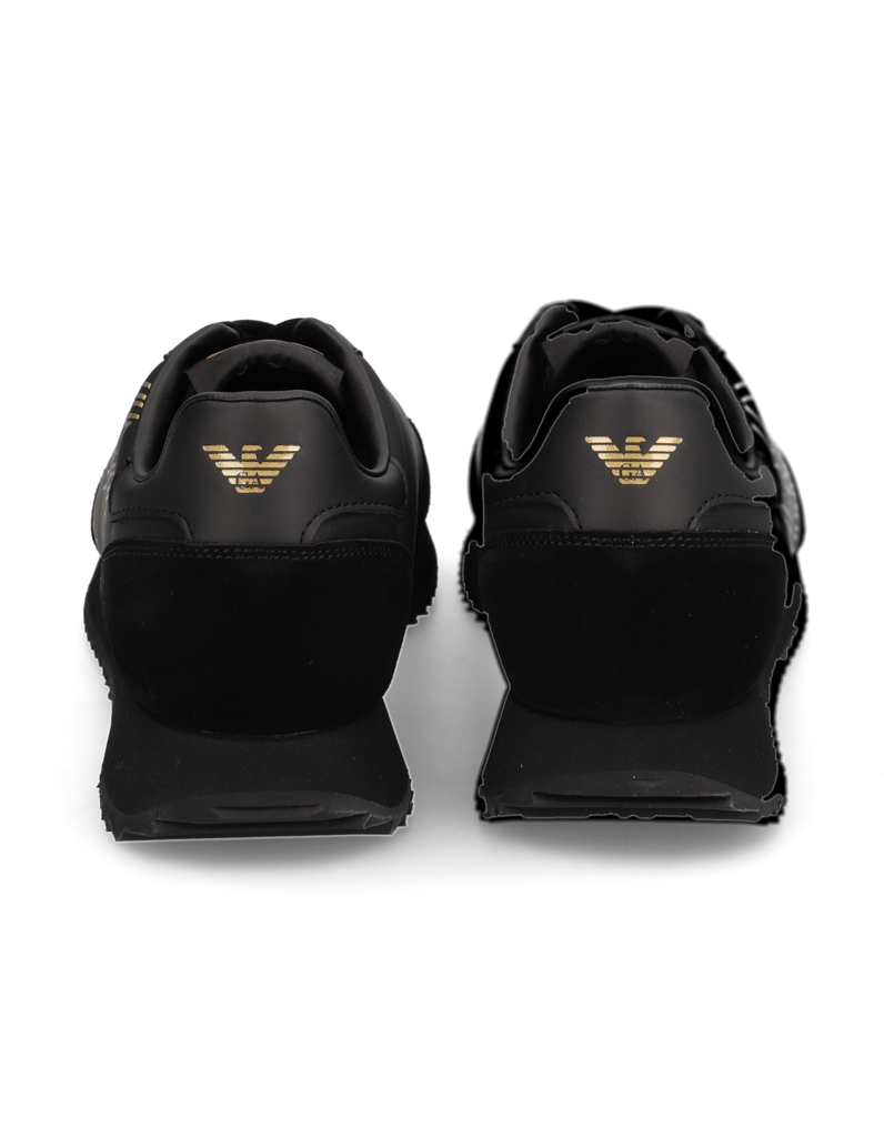EA7-Emporio-Armani-Sneaker