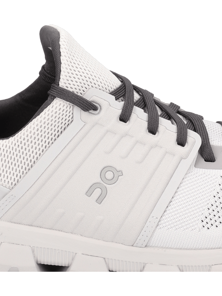 On-Cloudswift-3-AD-weiss