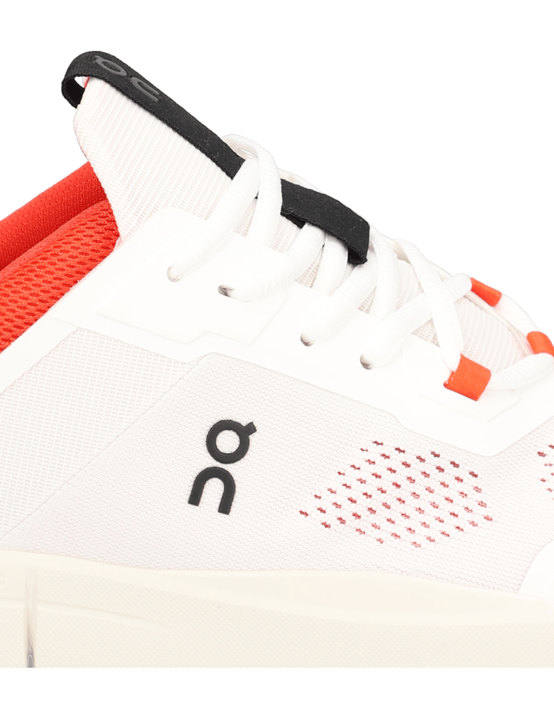 On-The-Roger-Spin-weiss