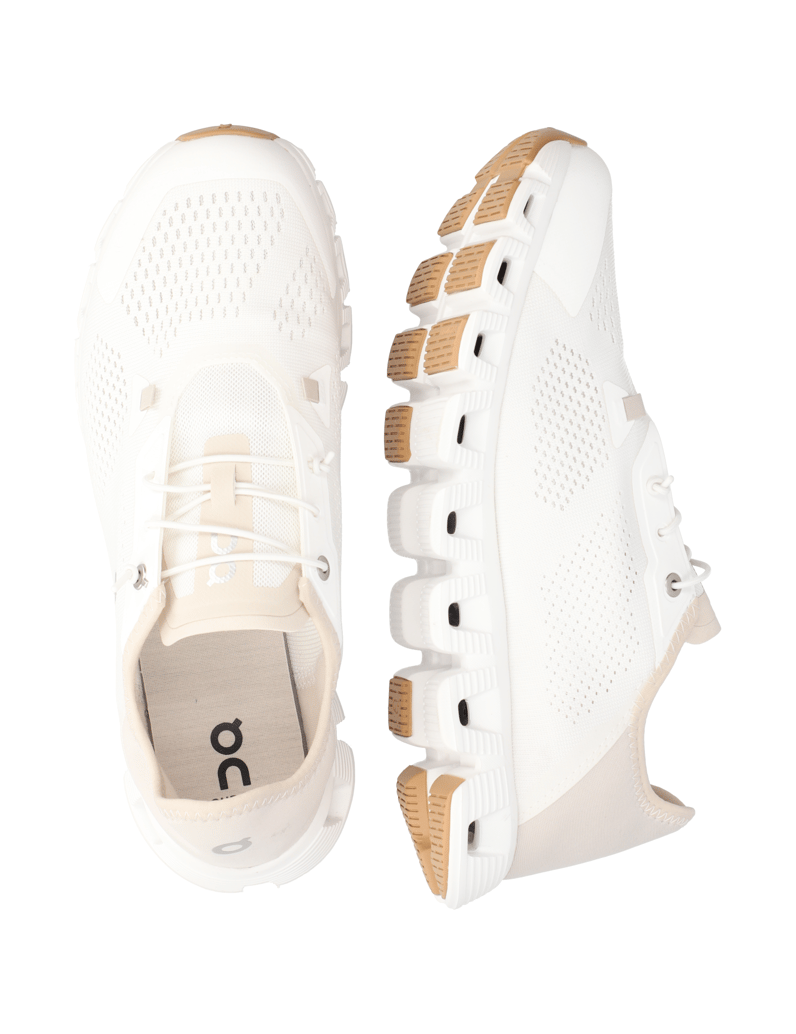 On-Cloud-5-Coast-čierna