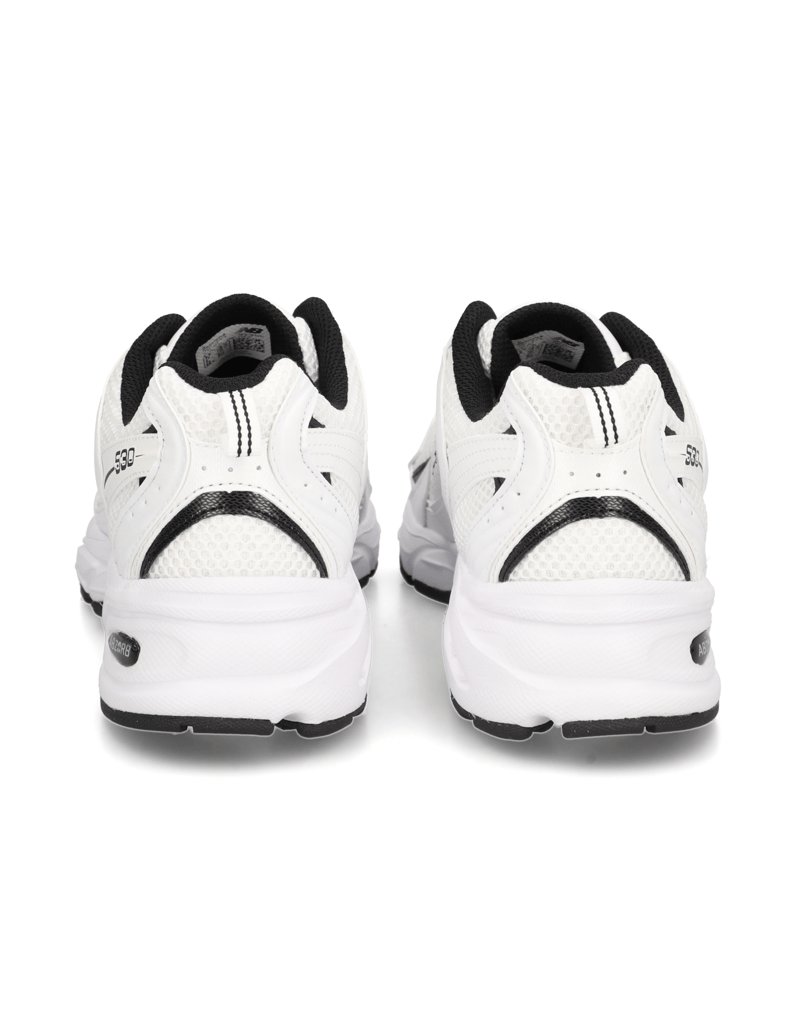 New-Balance-tenisky-bílá