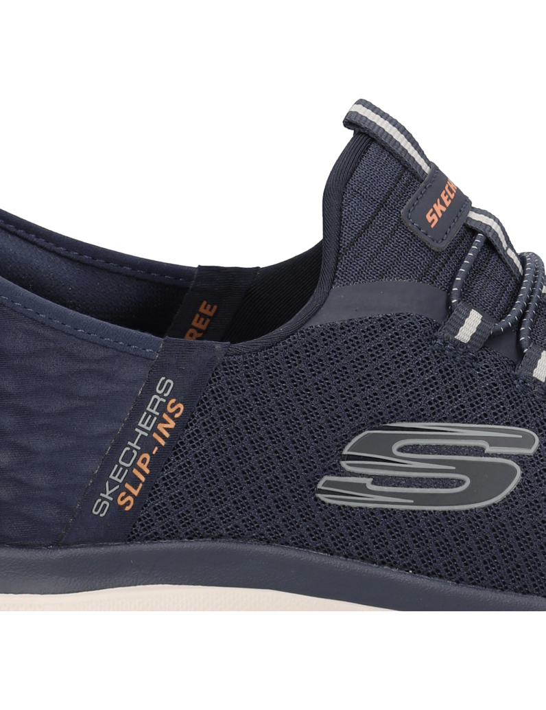 Skechers-SUMMITS-schwarz